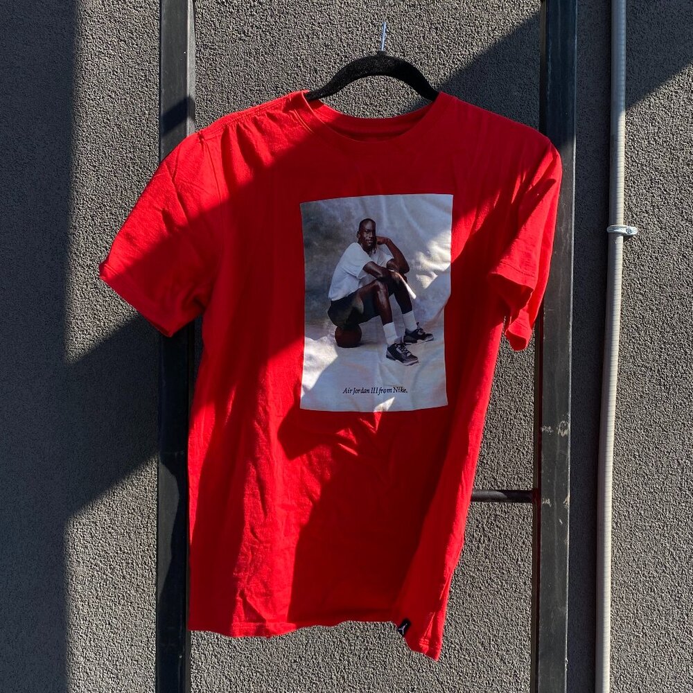 Jordan T-Shirt - Michael Jordan wearing Black Cement 3